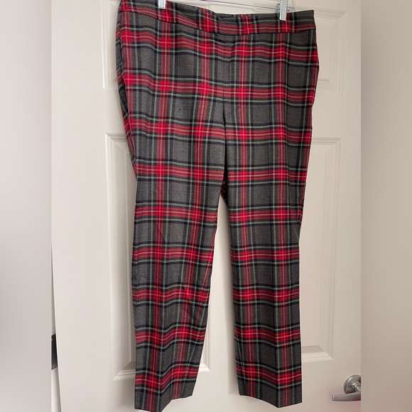 Talbots plaid straight ankle pants. Gray plaid. Side zip. Size 14 Petite - Picture 2 of 2